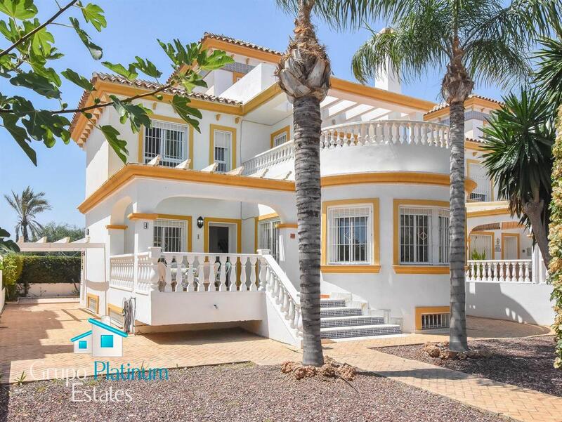 6 slaapkamer Villa Te koop