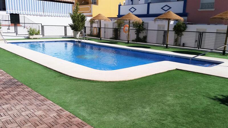 Gezinswoning Te koop in San Juan de los Terreros, Almería