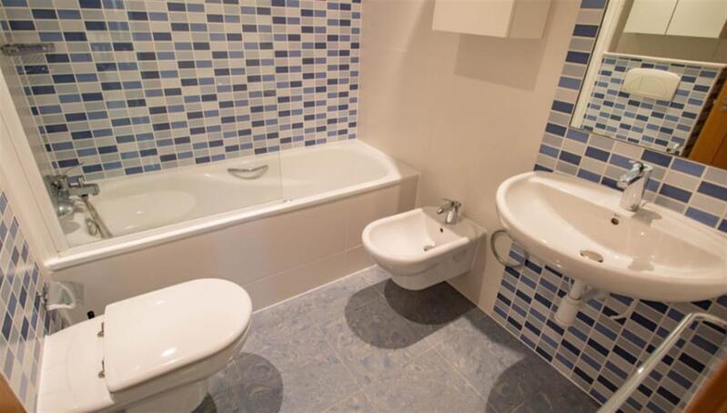 2 slaapkamer Appartement Te koop