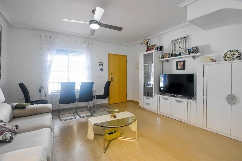 3 bedroom Townhouse for sale