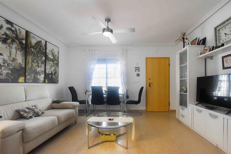 3 bedroom Townhouse for sale