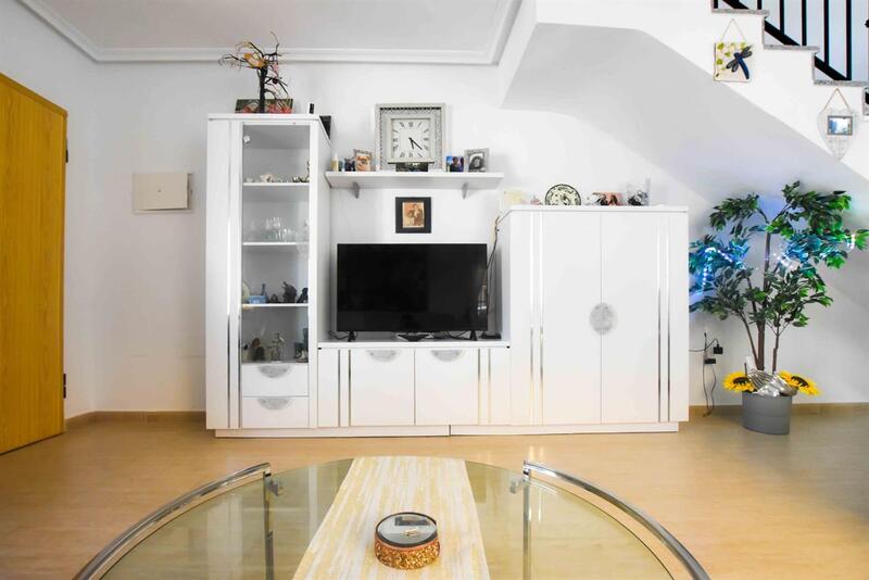 3 bedroom Townhouse for sale