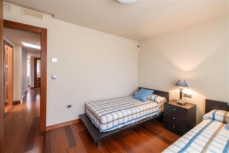 5 Schlafzimmer Villa zu verkaufen