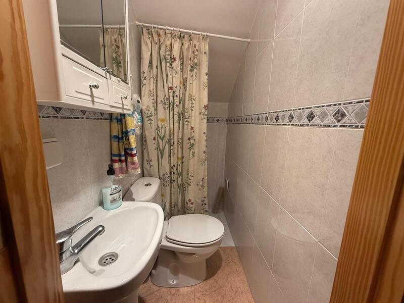 4 bedroom Townhouse for sale