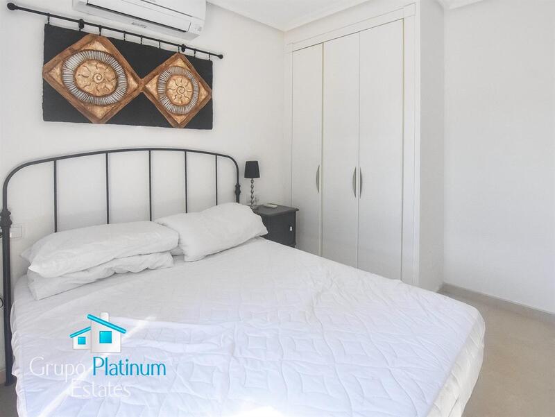 2 slaapkamer Appartement Te koop