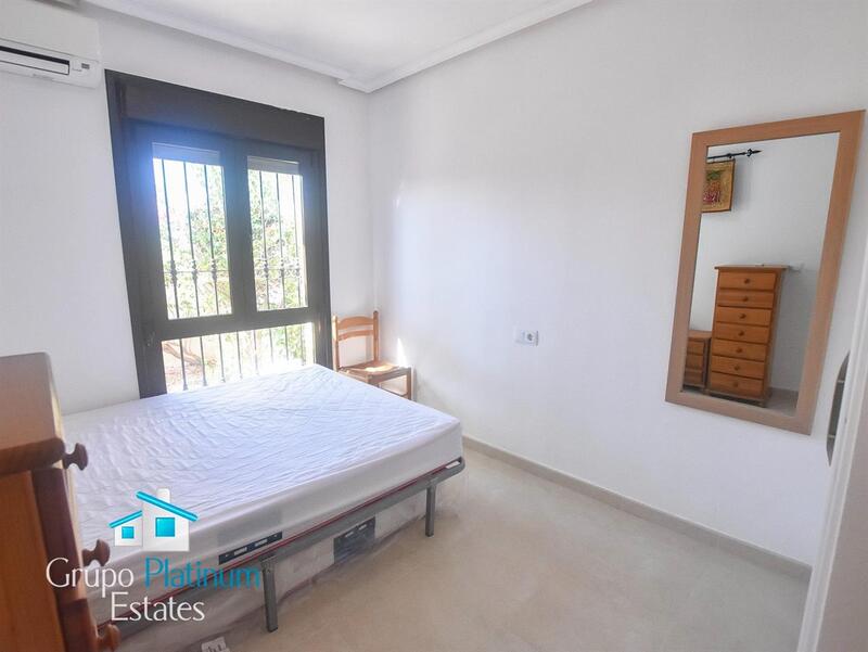 2 slaapkamer Appartement Te koop