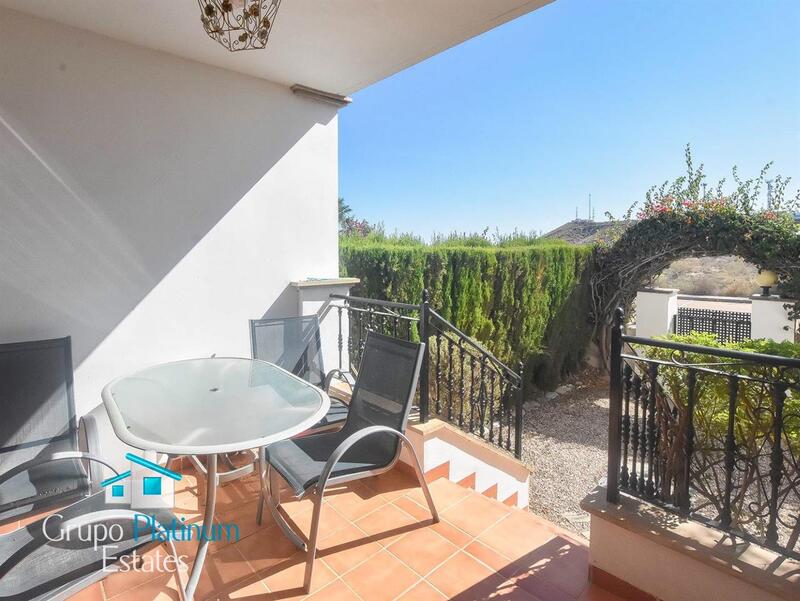 2 slaapkamer Appartement Te koop