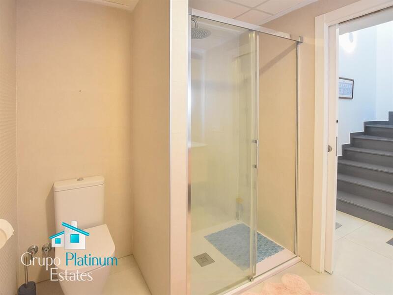 3 bedroom Townhouse for sale