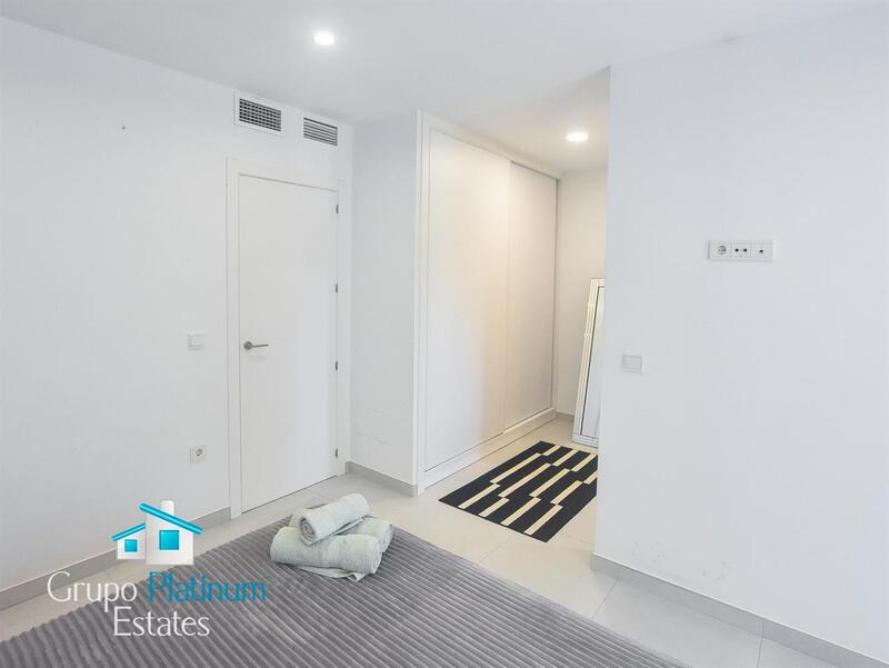 3 bedroom Townhouse for sale
