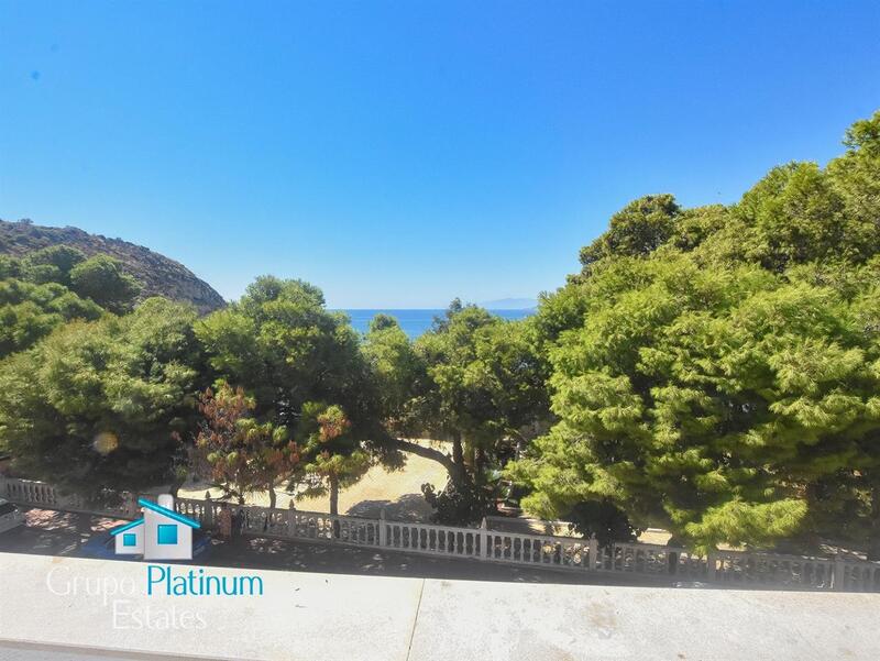 3 bedroom Townhouse for sale
