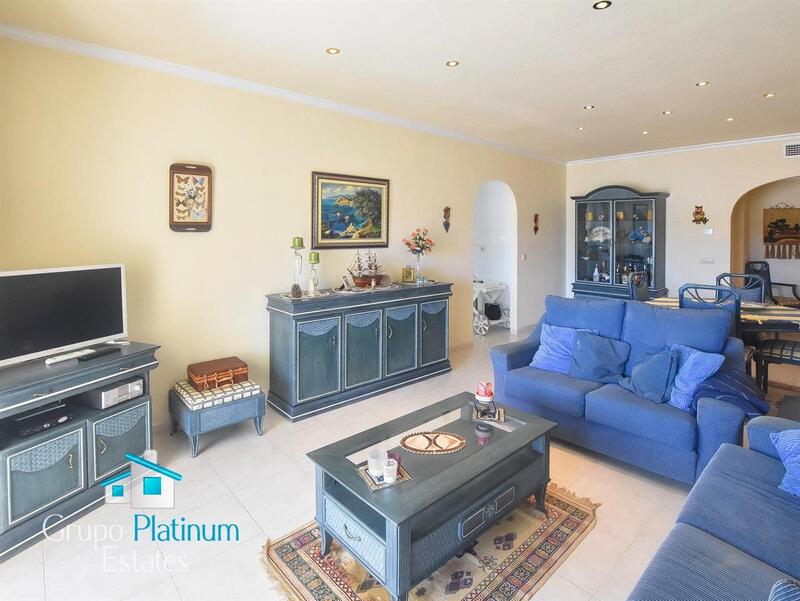 3 bedroom Apartment for sale