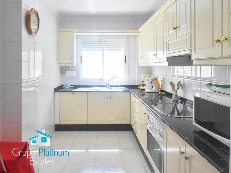 3 bedroom Apartment for sale