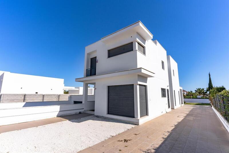 4 Cuarto Villa en venta