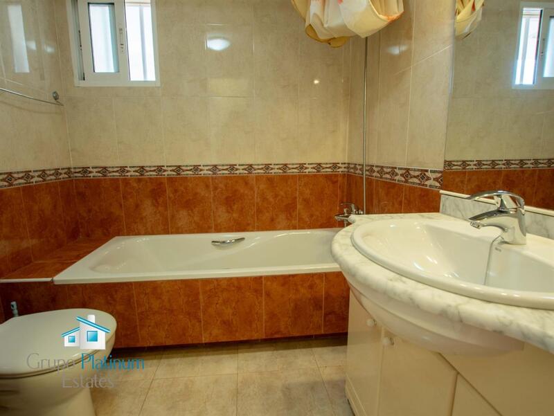 3 slaapkamer Appartement Te koop
