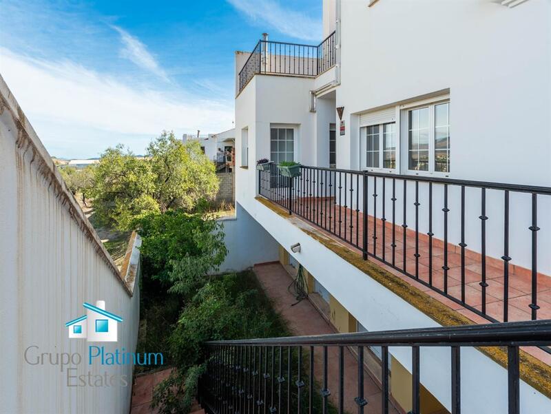 6 bedroom Townhouse for sale 6 bedroom Townhouse for sale