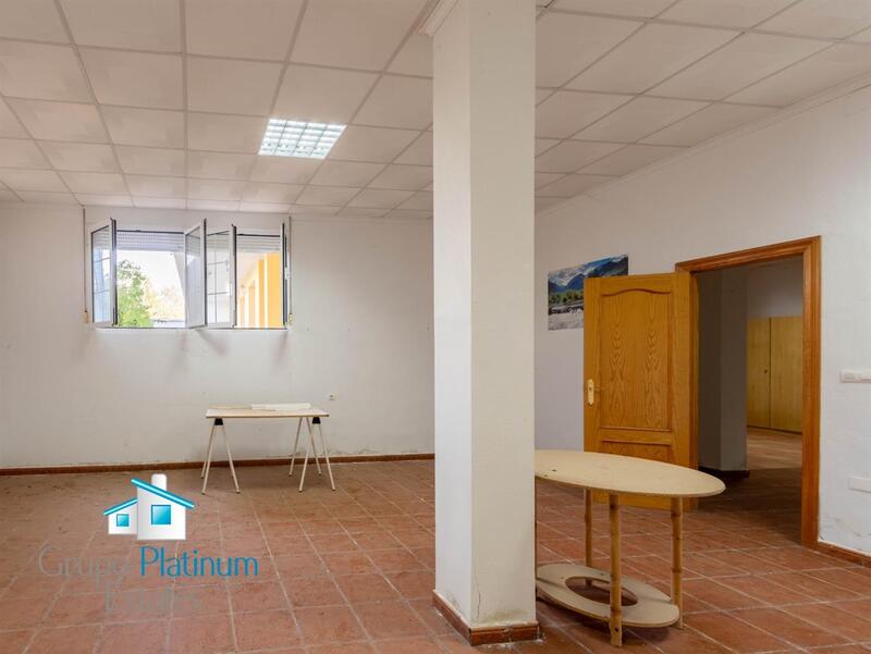 6 bedroom Townhouse for sale 6 bedroom Townhouse for sale