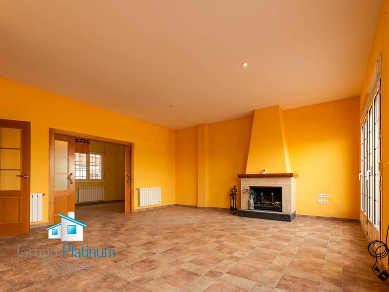 6 bedroom Townhouse for sale 6 bedroom Townhouse for sale