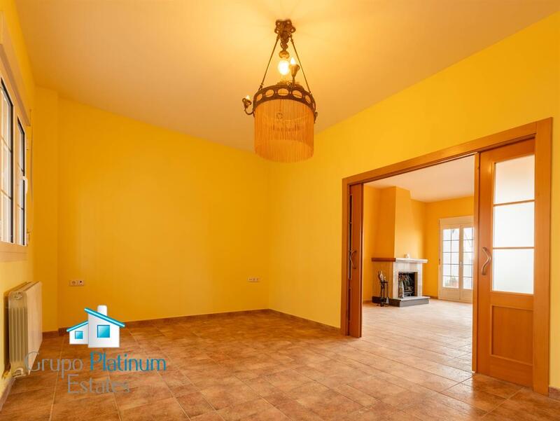 6 bedroom Townhouse for sale 6 bedroom Townhouse for sale