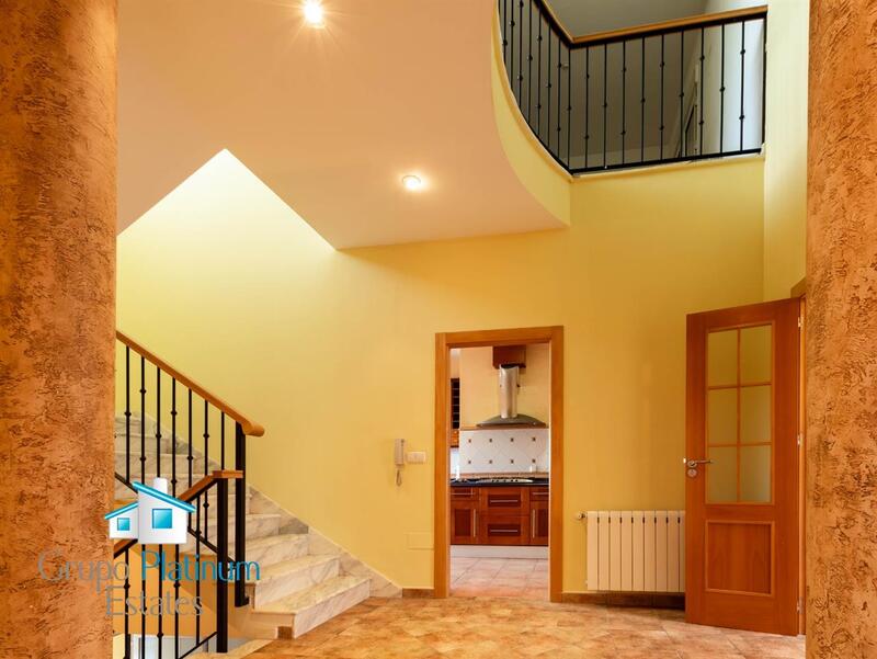 6 bedroom Townhouse for sale 6 bedroom Townhouse for sale