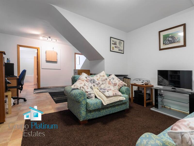 3 bedroom Townhouse for sale 3 bedroom Townhouse for sale