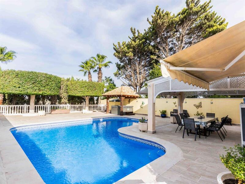 5 bedroom Villa for sale 5 bedroom Villa for sale