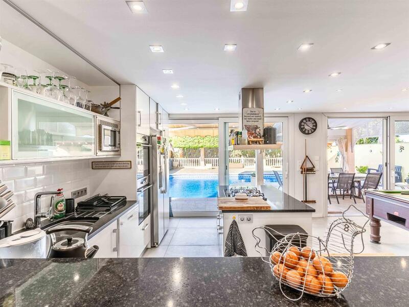 5 bedroom Villa for sale 5 bedroom Villa for sale