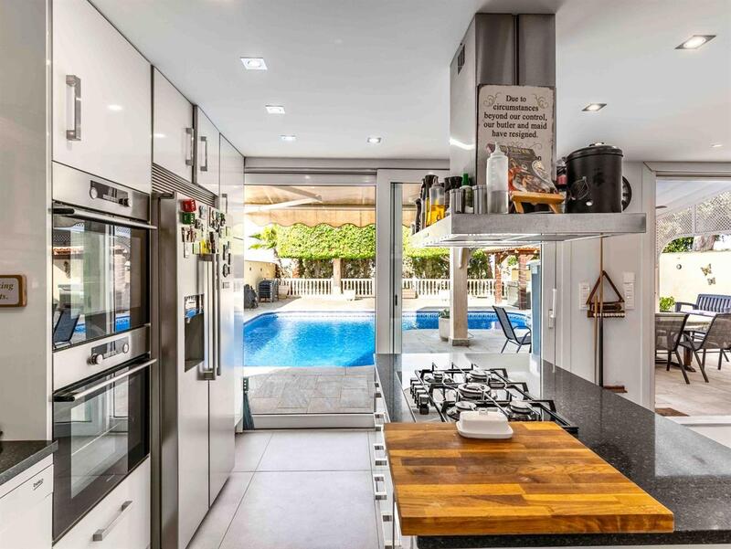 5 bedroom Villa for sale 5 bedroom Villa for sale