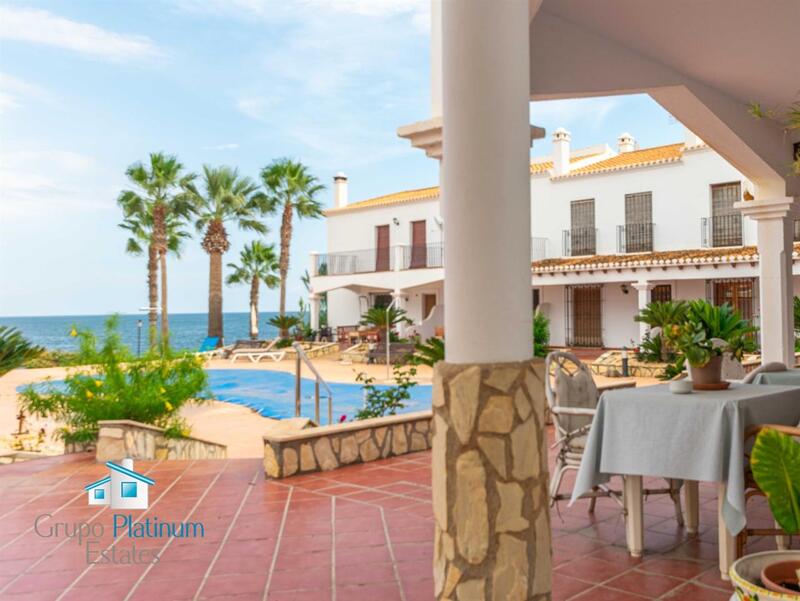 3 bedroom Townhouse for sale