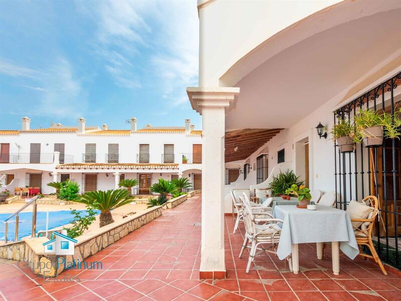 3 bedroom Townhouse for sale