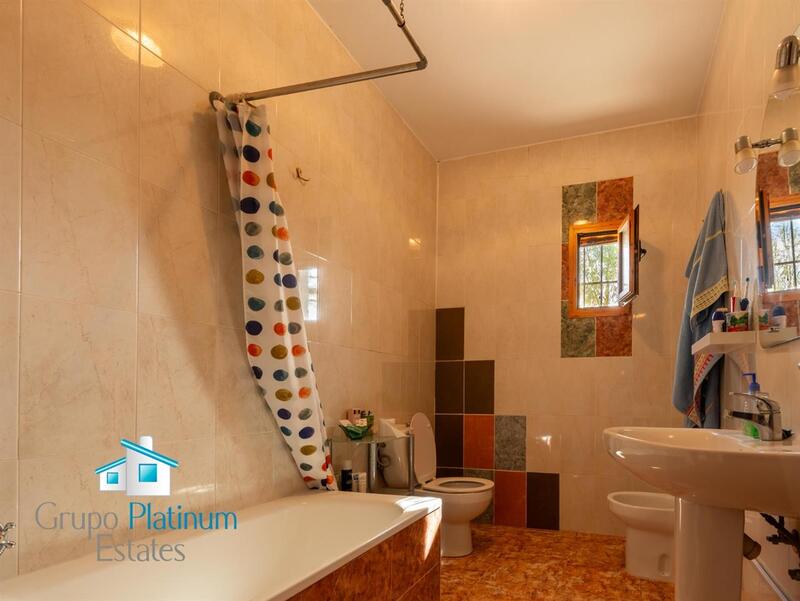 4 bedroom Villa for sale 4 bedroom Villa for sale