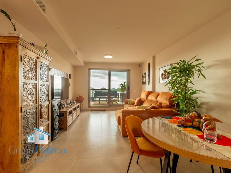 3 bedroom Apartment for sale