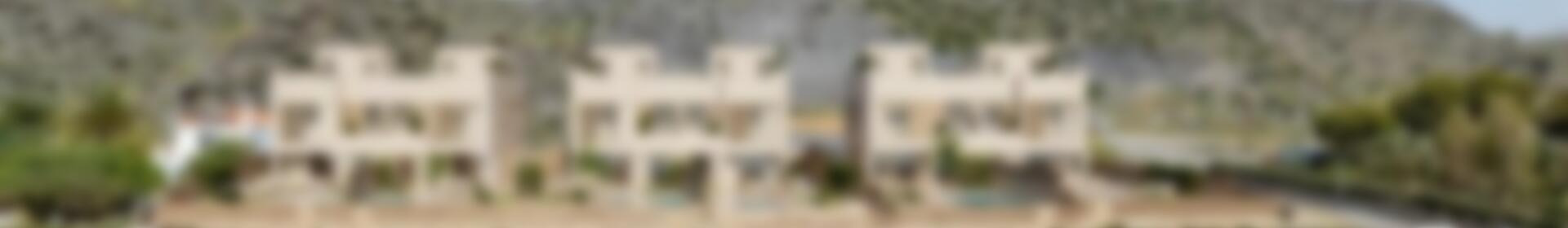 4 Schlafzimmer Stadthaus zu verkaufen