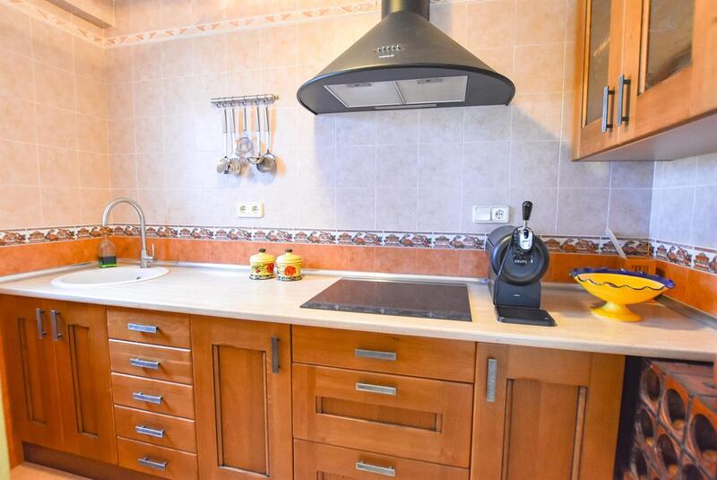 4 bedroom Townhouse for sale