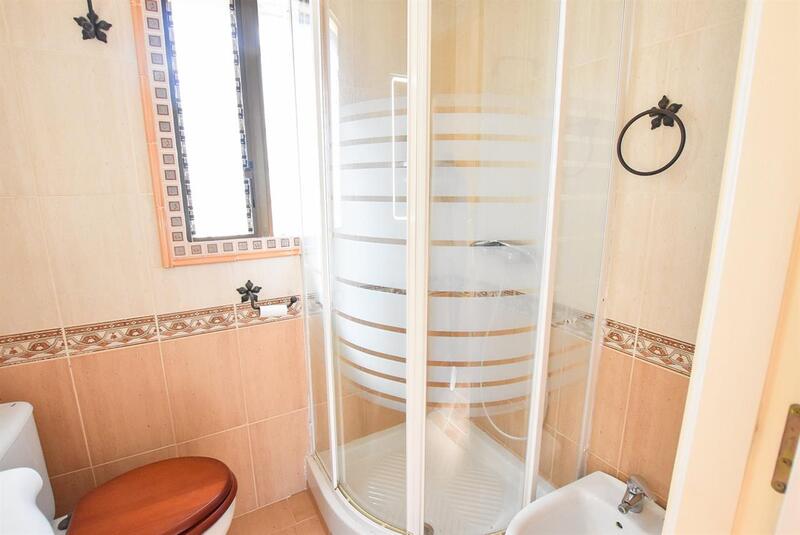 4 bedroom Townhouse for sale