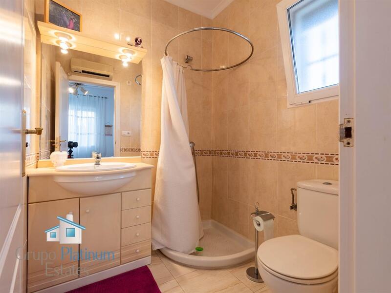 3 chambre Villa à vendre 3 chambre Villa à vendre