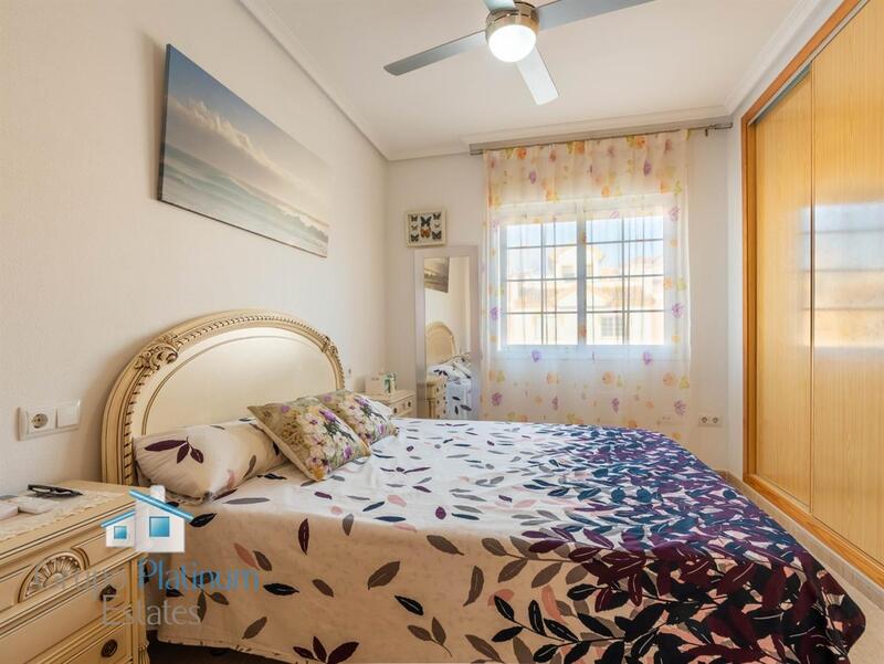 2 Schlafzimmer Stadthaus zu verkaufen 2 Schlafzimmer Stadthaus zu verkaufen