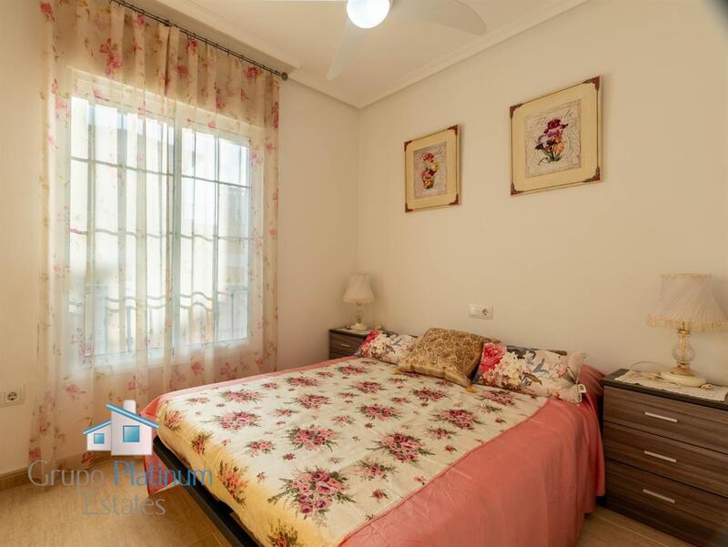 2 Schlafzimmer Stadthaus zu verkaufen 2 Schlafzimmer Stadthaus zu verkaufen