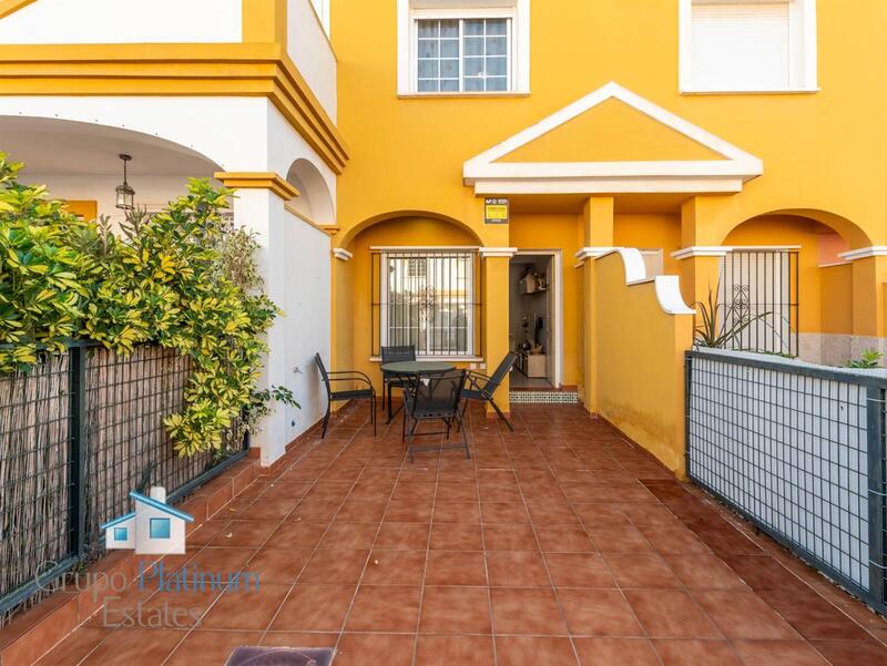 2 Schlafzimmer Stadthaus zu verkaufen 2 Schlafzimmer Stadthaus zu verkaufen