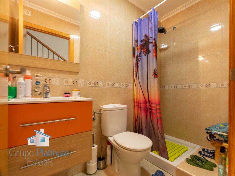 2 Schlafzimmer Stadthaus zu verkaufen 2 Schlafzimmer Stadthaus zu verkaufen