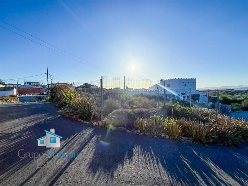 Grundstück zu verkaufen Grundstück zu verkaufen