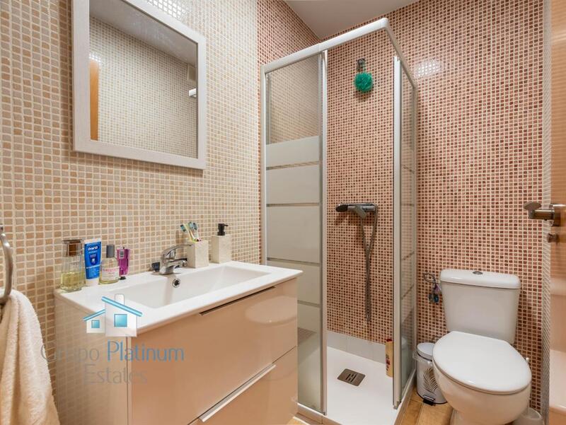 2 slaapkamer Appartement Te koop 2 slaapkamer Appartement Te koop