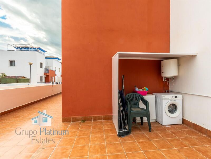 2 slaapkamer Appartement Te koop 2 slaapkamer Appartement Te koop