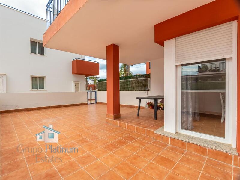 2 slaapkamer Appartement Te koop 2 slaapkamer Appartement Te koop