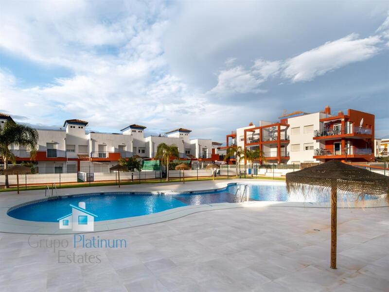 2 slaapkamer Appartement Te koop 2 slaapkamer Appartement Te koop