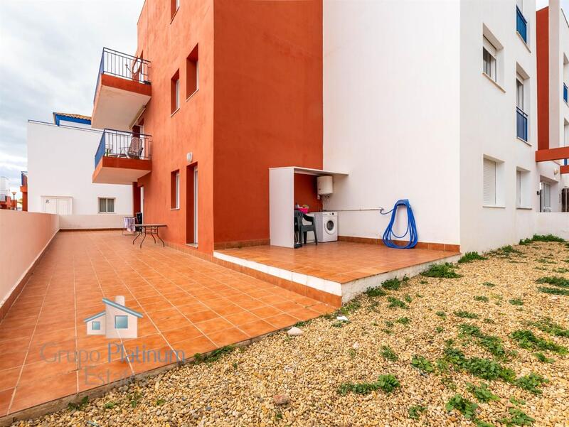 2 slaapkamer Appartement Te koop 2 slaapkamer Appartement Te koop