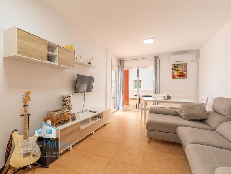 2 slaapkamer Appartement Te koop 2 slaapkamer Appartement Te koop