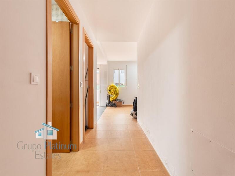 2 slaapkamer Appartement Te koop 2 slaapkamer Appartement Te koop