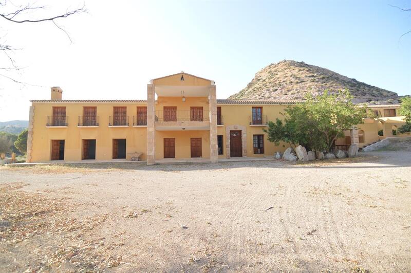 Villa zu verkaufen in Aguilas, Murcia