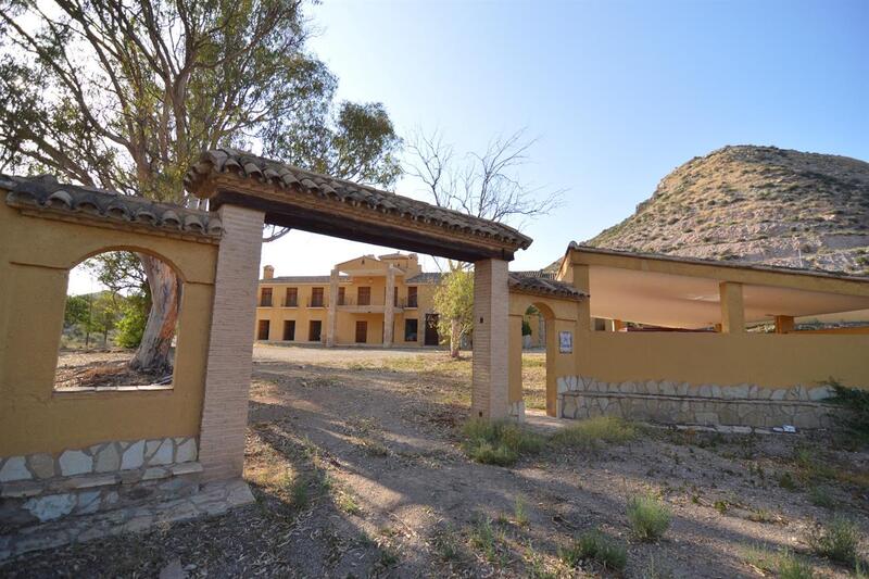 3 Schlafzimmer Villa zu verkaufen