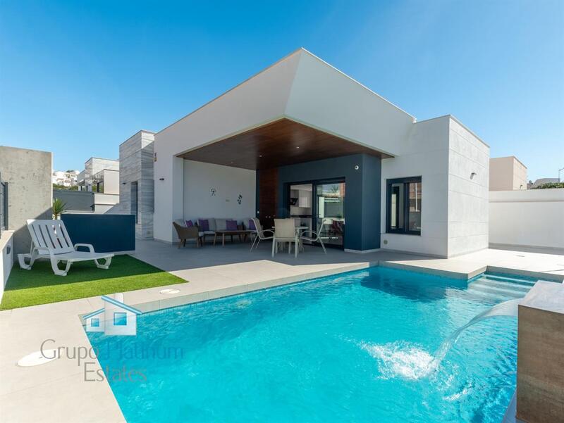 Villa for sale in San Juan de los Terreros, Almería
